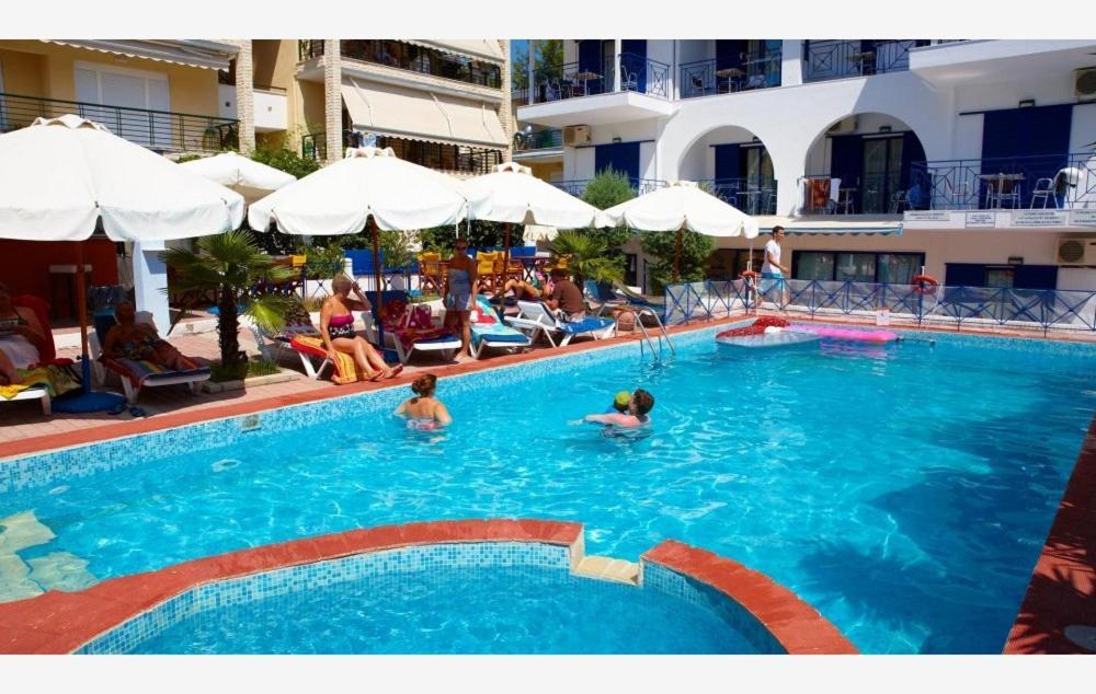 Makedonia Sky Hotel Ханиоти Екстериор снимка